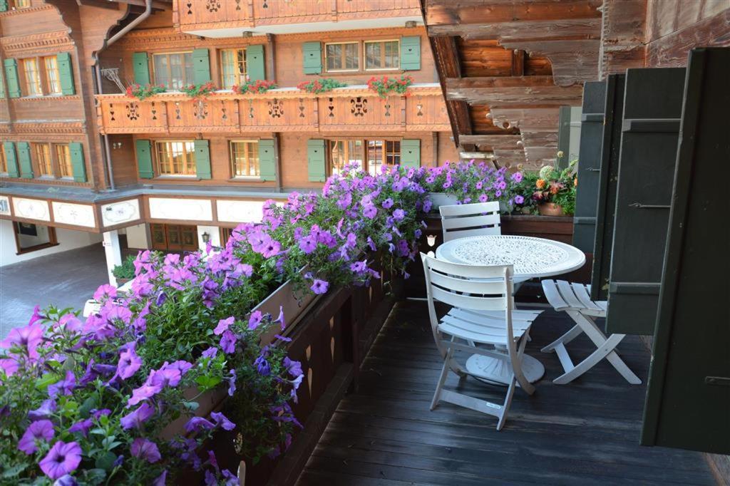 Le Vieux Chalet Gstaad Zewnętrze zdjęcie